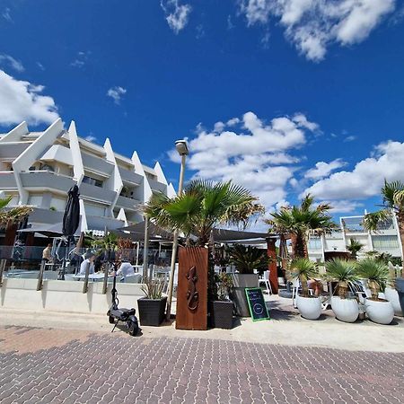 Appartement 1Ere Ligne Piscine Terrasse Au Bord De La Plage Front De Mer Avec 6 Velos 팔라바 레 플로 외부 사진